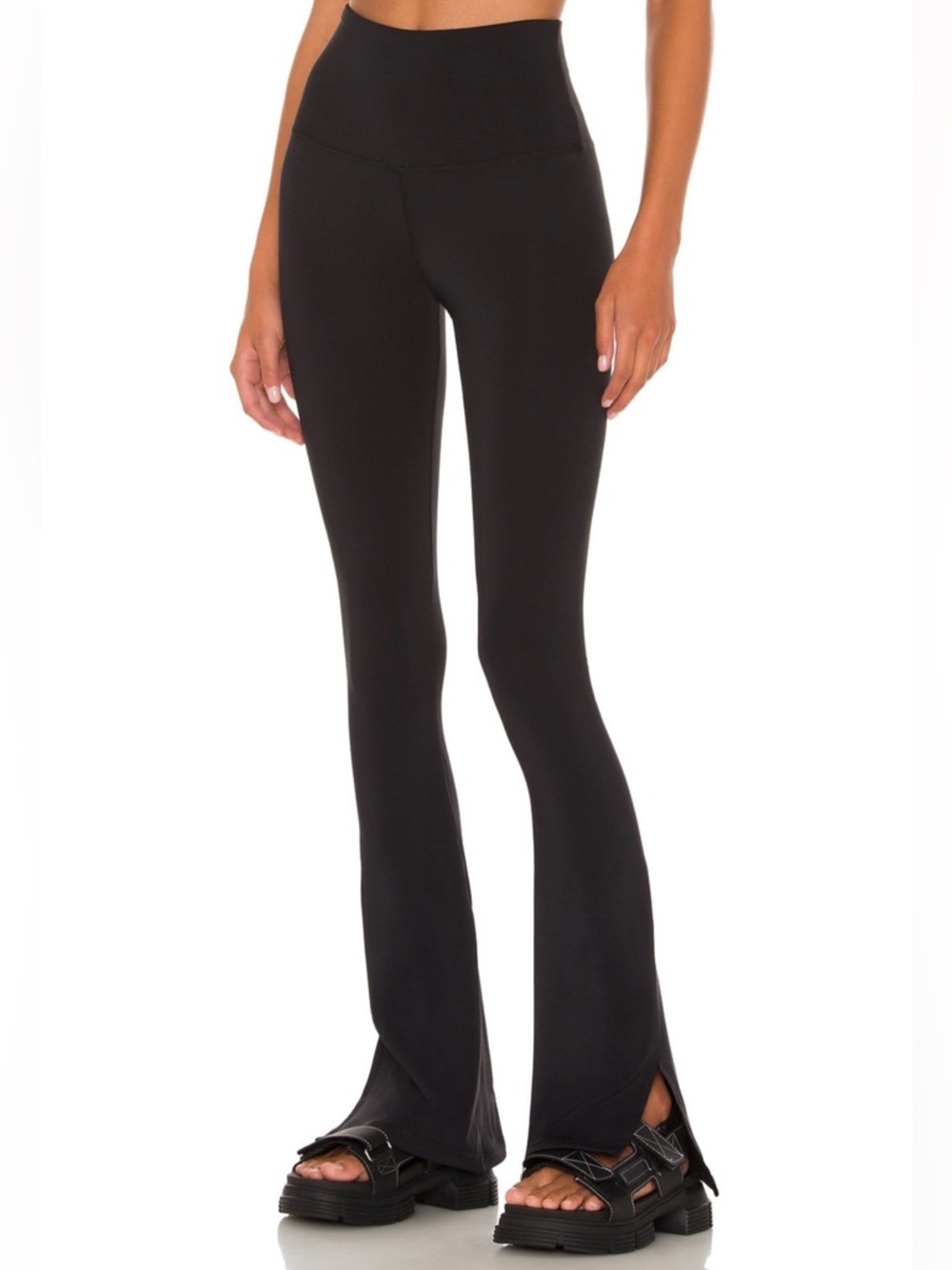Strut This Flare Leggings🖤